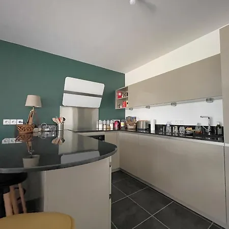 T3 Rez-de-jardin, A 500m Du Centre D'arcachon, Terrasse, Parking Et Wifi - Fr-1-474-255 Apartment *