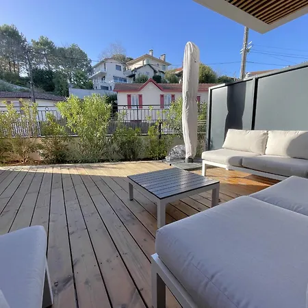T3 Rez-de-jardin, A 500m Du Centre D'arcachon, Terrasse, Parking Et Wifi - Fr-1-474-255 *
